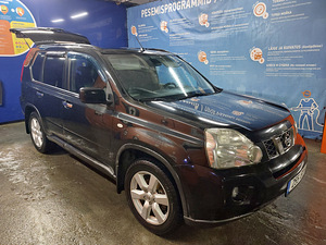 Nissan X-Trail T31 (14 foto / 15)