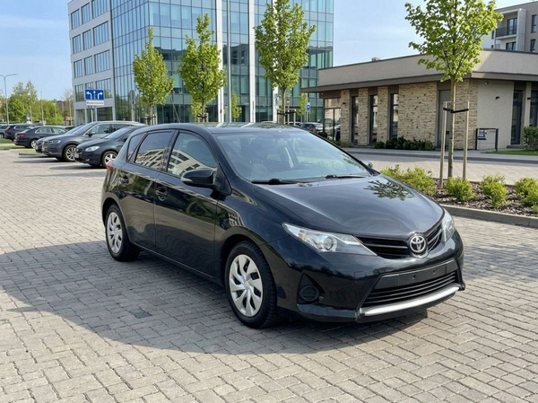 Профессиональная аренда автомобилей для курьерской доставки
