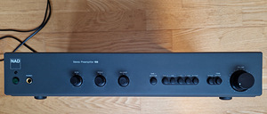 Предусилитель NAD 106 (3 фото из 9)