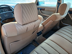 Mercedes-Benz W126 (3 foto / 9)