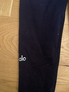 Alo yoga leggings (2 foto / 6)