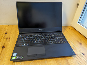 Lenovo Legion Y540-15IRH 1660Ti 16/256GB 144Hz (5 foto / 5)