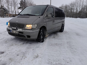 Mercedes Benz (5 foto / 7)