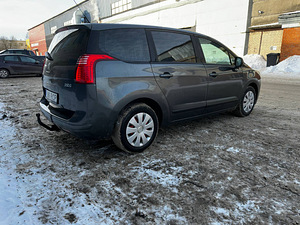 Peugeot 5008 1.6 80kW (2 foto / 3)