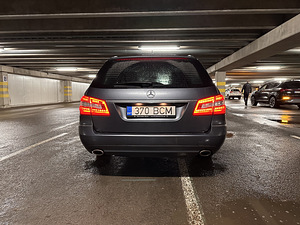 Mercedes-Benz E350 (7 foto / 15)