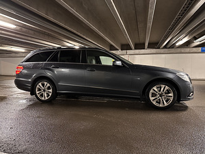 Mercedes-Benz E350 (8 foto / 15)