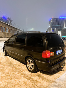 Аренда vw sharan, дизель (4 фото из 9)