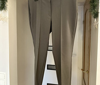 Квалитетные женские брюки со стрелками. Размер 48-50.