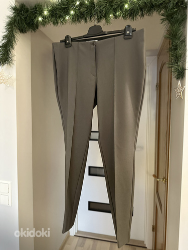 Квалитетные женские брюки со стрелками. 48-50. BETTY BARCLAY (фото #1)