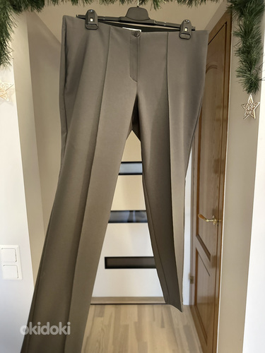 Квалитетные женские брюки со стрелками. 48-50. BETTY BARCLAY (фото #2)