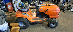Väike traktor (4 foto / 4)