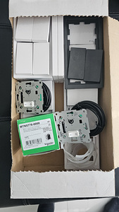 Schneider electric pistikupesad, lülitid, raamid jne. Uus!!! (3 foto / 10)