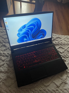 Msi katana gf66 core-i511400 rtx3060 6 gb (3 foto / 4)