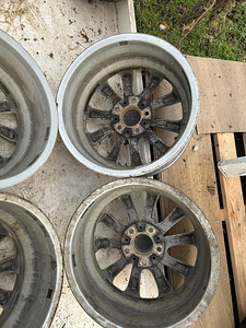 BMW Style 285 veljed/ ET 34/ 8x17 (7 foto / 7)