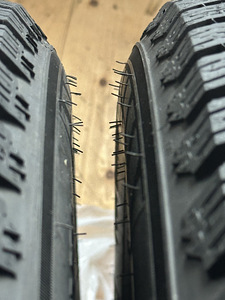 235/60/18 NOKIAN NORDMAN RS3 107R MS (2 foto / 2)