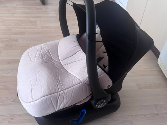 Noordi Kite 0+ turvahäll + ISOFIX alus + adapterid