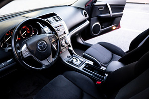 Mazda 6 2.0 108kW (7 foto / 11)