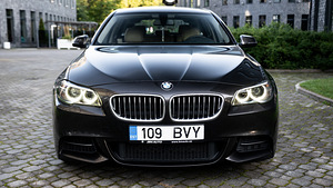 BMW 520 M-Sportpaket Facelift 2.0 135kW (2 foto / 13)