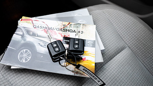 Nissan Qashqai 2.0 104kW (14 foto / 14)