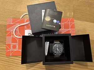 Swatch x OMEGA MoonSwatch Mission to Mercury (4 фото из 4)