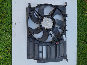 BMW X1 kliimaventilaator (4 foto / 4)