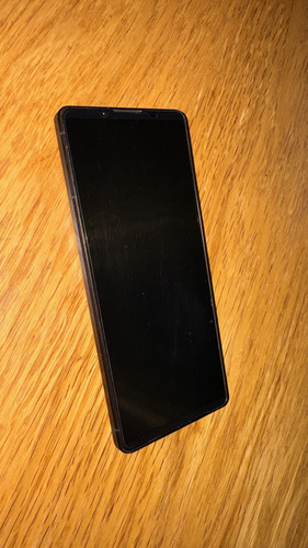 Müüa Sony Xperia V