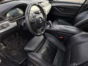 BMW F11 530xd (5 foto / 13)