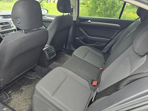 Volkswagen passat B8 (8 foto / 8)