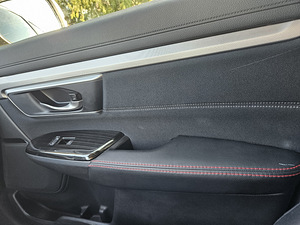 Honda CR-V HYBRID 2020 (5 foto / 11)