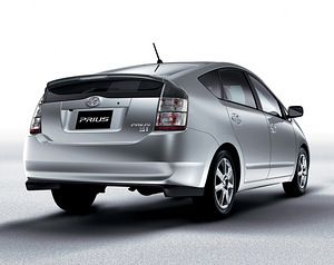 3-4€ 100km!! Wolt/Bolt/Fudy TOYOTA PRIUS LPG AUTOMAAT Rent! (2 foto / 3)