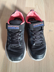 Skechers memory foam tossud, s 33 (2 foto / 6)