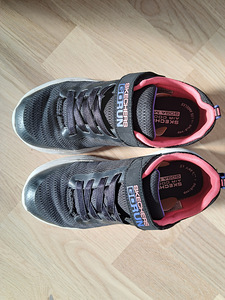 Skechers memory foam tossud, s 33 (5 foto / 6)