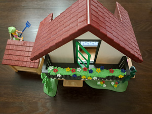 PLAYMOBIL Country Suvila maja koos mööbli ja tegelastega (4 foto / 7)