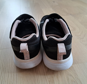 Skechers memory foam tossud, s 35 (6 foto / 6)