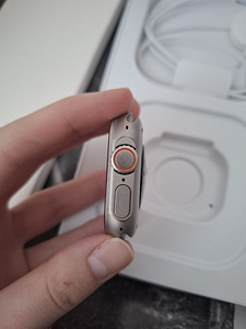 Apple watch ultra 2 - 49mm Titanium Orange Alpine Loop (M/L) (5 foto / 10)