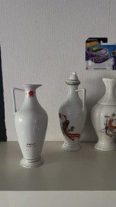 Trade mark Hong mei portselanist kannud (6 foto / 6)