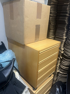 Kontori kapp (1 foto / 3)