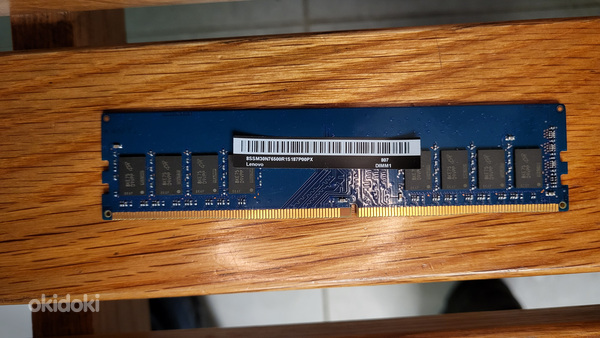 Продам оперативную память Lenovo 8Gb 2666 MHz ddr 4 (фото #1)