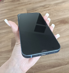 Продам iPhone 14, 128GB, в идеальном состоянии (2 фото из 5)