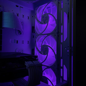 Ryzen 5 5600, RX 6700 XT 12GB | Uus mänguriarvuti (6 foto / 6)