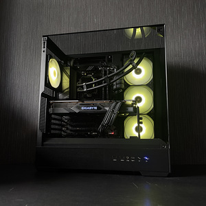 4K Ultra Mänguriarvuti | Ryzen 9 7900X, RX 7900 XTX 24GB (6 foto / 8)