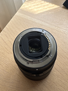 Sony E 18-135 f/3.5-5.6 (3 фото из 5)