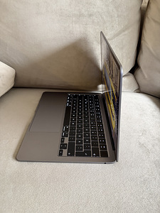 Apple MacBook Air 13” (M3, 2024) (3 foto / 3)