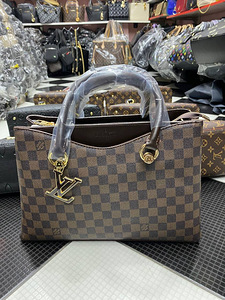 Louis vuitton (6 foto / 7)
