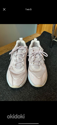 Кроссовки Nike
