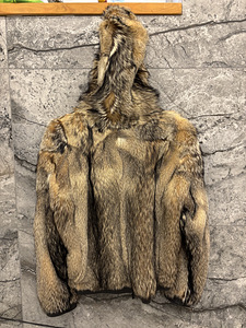 Rare! Stella Rossa Arctic Wolf Fur Coat (7 foto / 10)