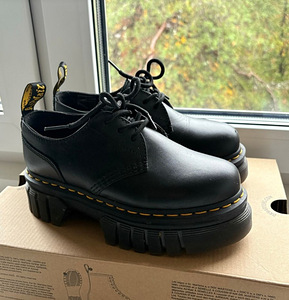 Dr. Martens Audrick, EU 36, Black — Excellent Condition, (4 foto / 6)