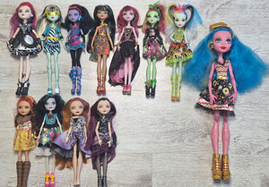 Monster High & Ever After High doll collection for sale. (1 foto / 2)