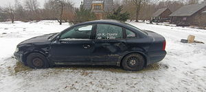 Volkswagen Passat (5 foto / 10)