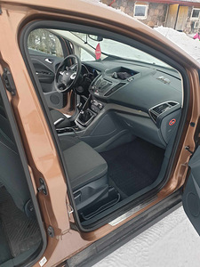 Müüa ford grand c max (2 foto / 8)